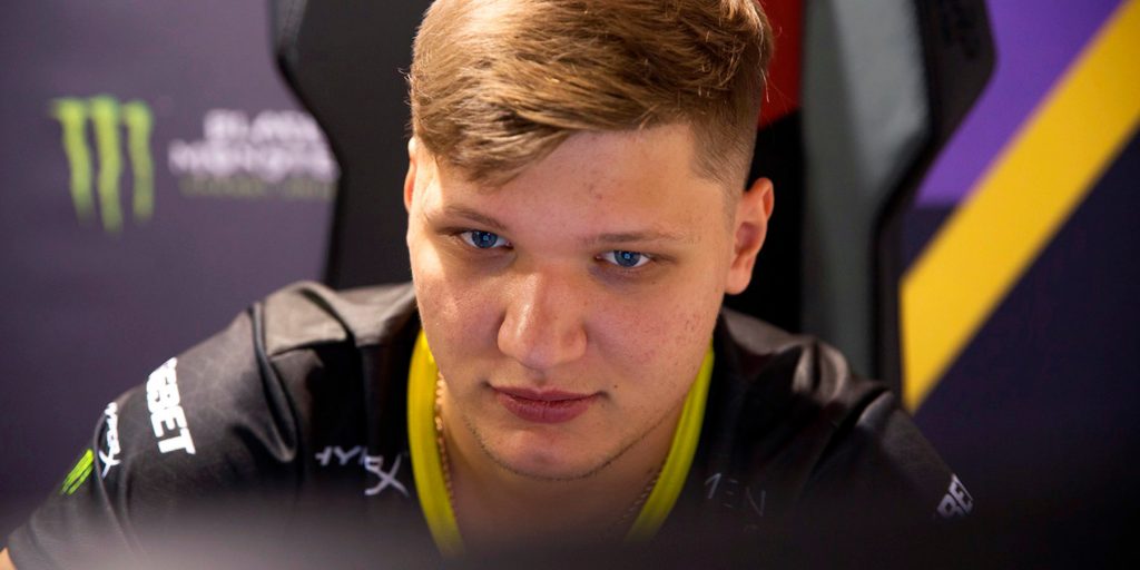 Alexander "S1mple" Kostylev sniper for the NAVI CS team